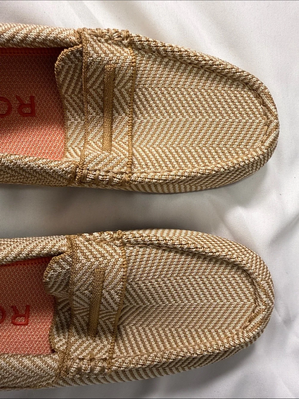 Rothy's Women’s Tan Herringbone Slip-On Loafers Size 6